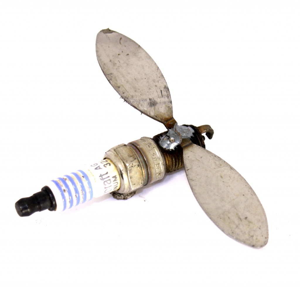 Spark plug bug magnet (set of three)
