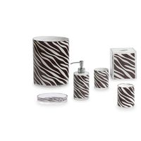 Where is that Lemur? Madagascar in the bathroom found @katespadeny