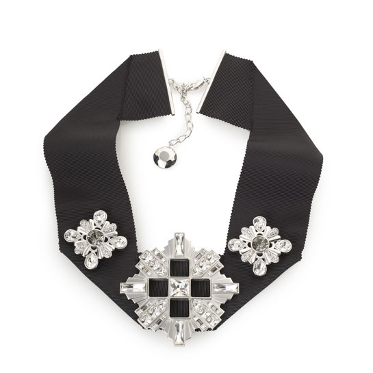 Necklace / Collier - Atelier Swarovski célèbre l'héritage de Diana Vreeland